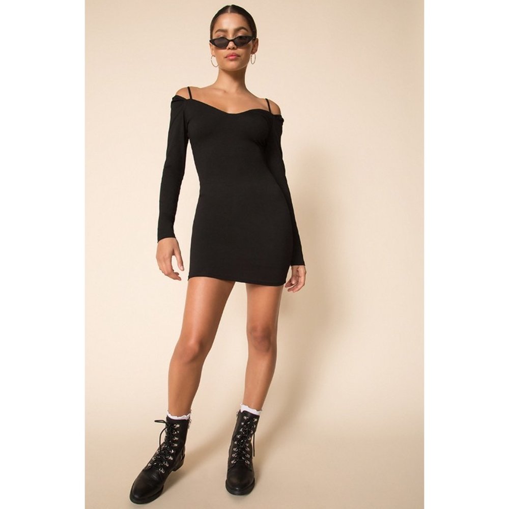 superdown Chelsie Mini Dress NWT - Picture 5 of 8